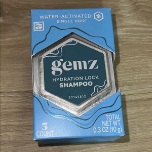 Gemz Hydration Lock Water Activated Shampoo